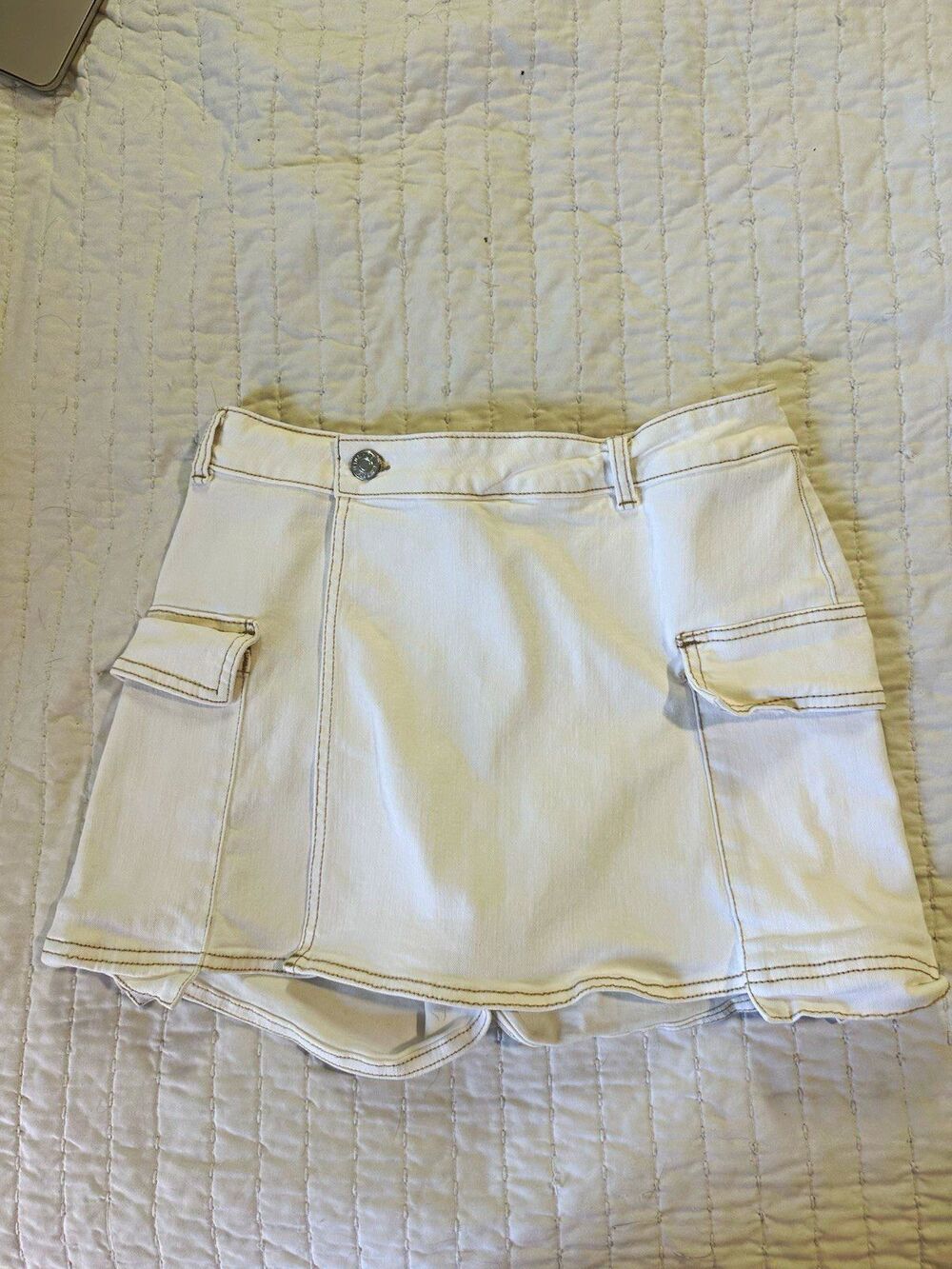 Love Tree Denim Women’s White Denim Cargo Utility Skort Shorts S